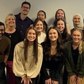 Group of Midwestern University students.