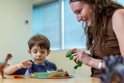 Speech Language Institute Pediatrics Feeding session.