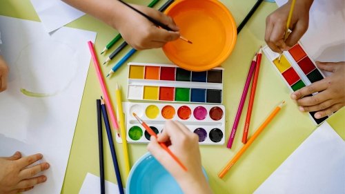 children playing with paint